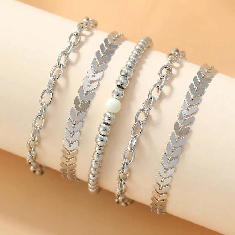 Kit 6 Peças Quartzo Prata Relógio Feminino e Pulseiras Vanny