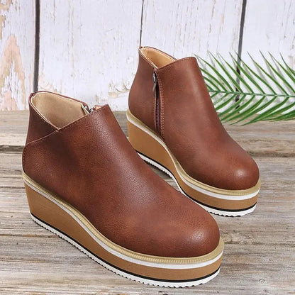 Bota Feminina Cano Curto Anabela Vanny