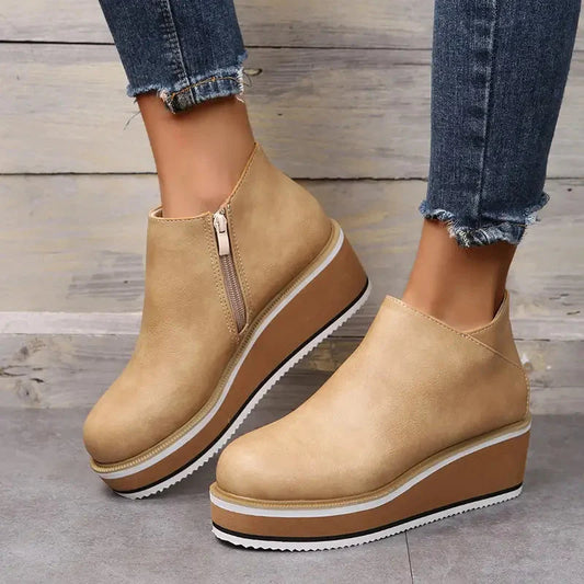 Bota Feminina Cano Curto Anabela Vanny