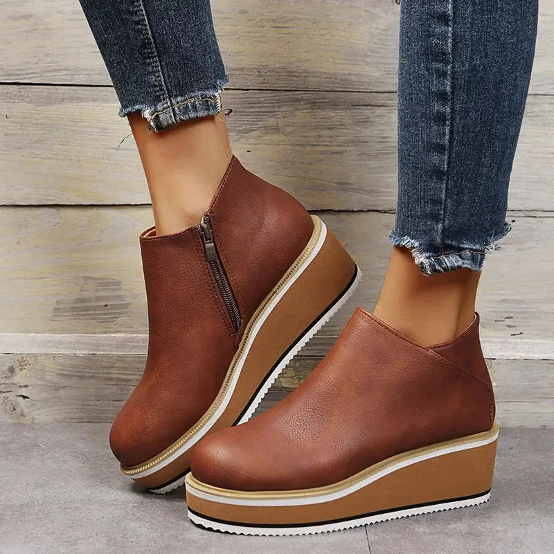 Bota Feminina Cano Curto Anabela Vanny