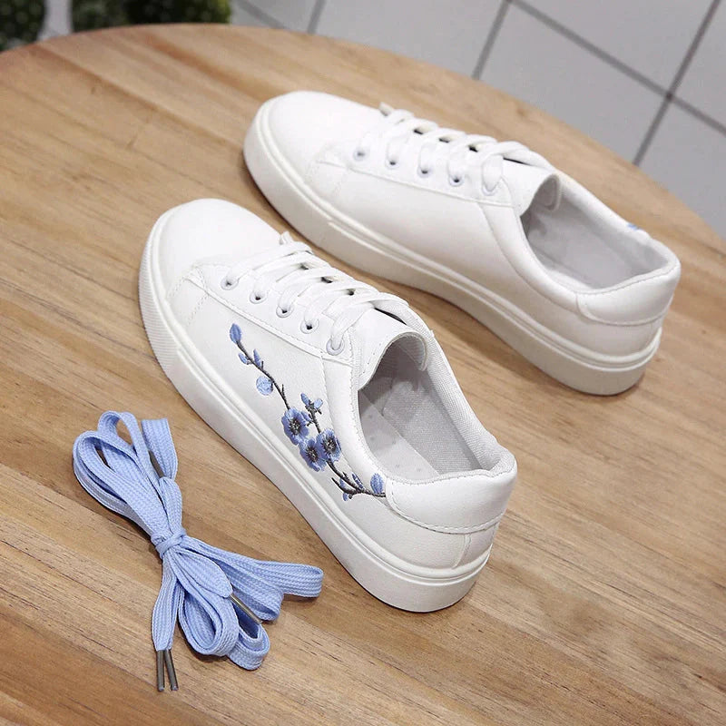 Tênis Casual Couro Branco Feminino Bely Vanny