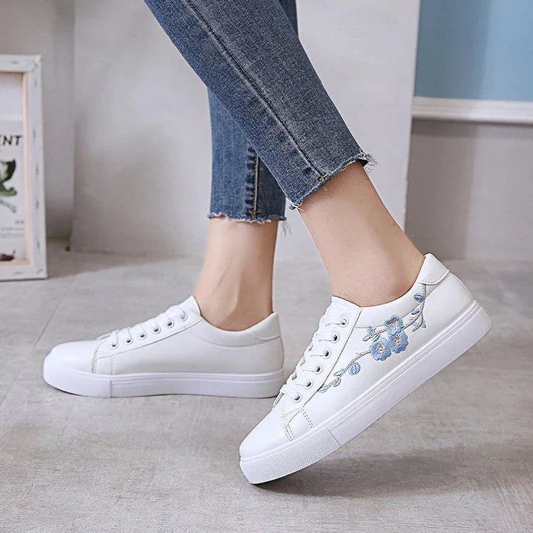 Tênis Casual Couro Branco Feminino Bely Vanny